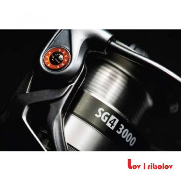 Masinica Savage Gear SG4 3000FD 9BB 5,2:1 + rezervna spulna